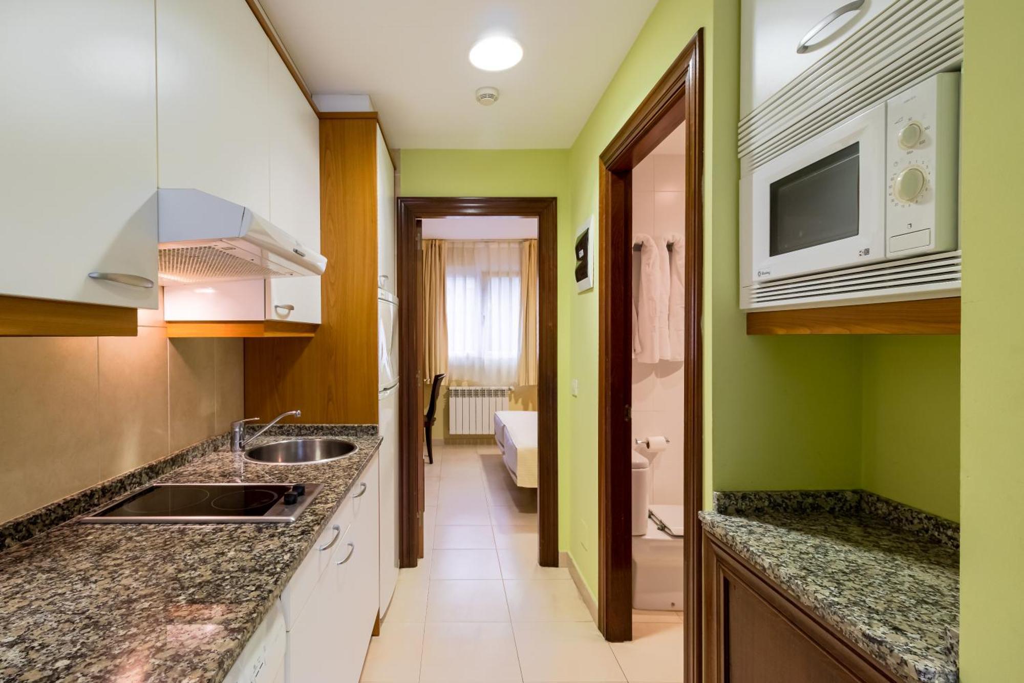 Apartamentos Playa de Toró Llanes Exterior foto